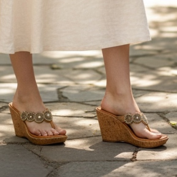 Skemo Shoes - NWOT- Skemo Rhinestone/Beaded Flip Flop Sandals Cork Wedges